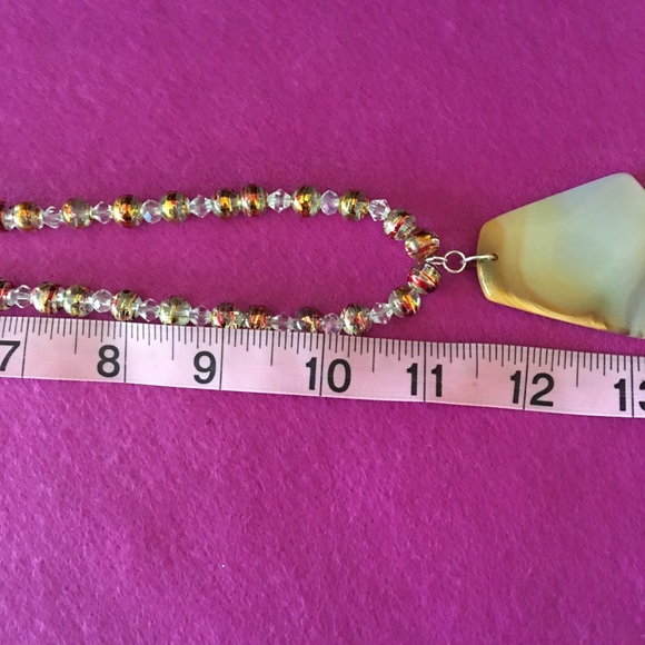 🩸Chalcedony Agate Stone Necklace🩸 - Picture 6 of 7